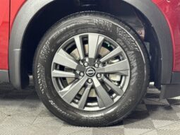 
										Nissan Pathfinder full									