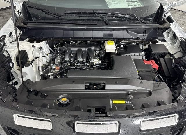 
								Nissan Pathfinder full									