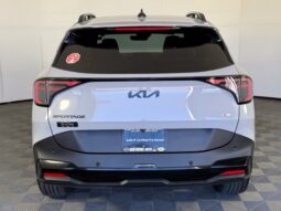 
										Kia Sportage Hybrid full									