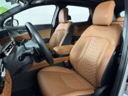 
										Kia Sportage Hybrid full									