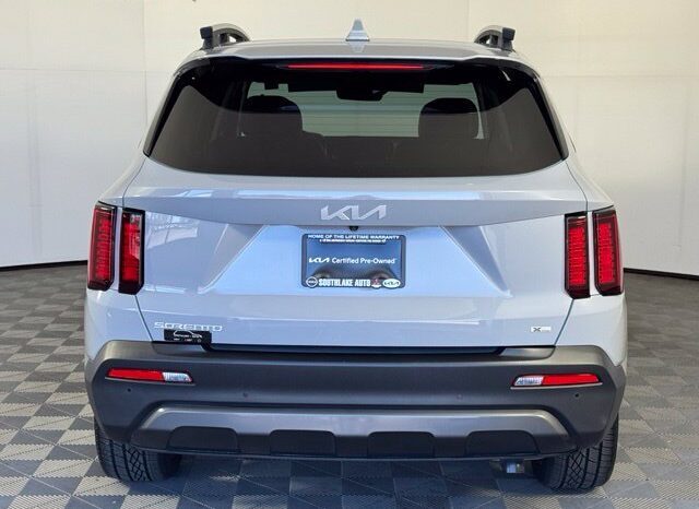 
								Kia Sorento full									