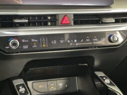 
										Kia Sorento Hybrid full									