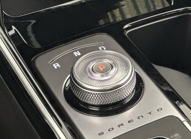 
								Kia Sorento Hybrid full									