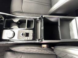 
										Kia Sorento Hybrid full									
