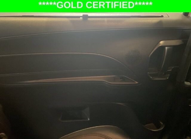
								Toyota Sienna full									