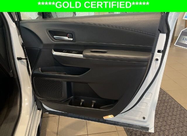 
								Toyota Sienna full									