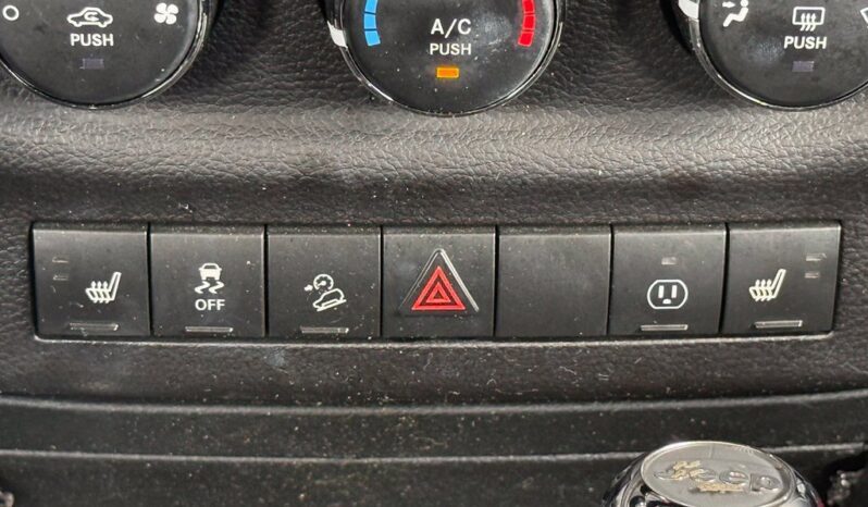 
								Jeep Wrangler JK full									