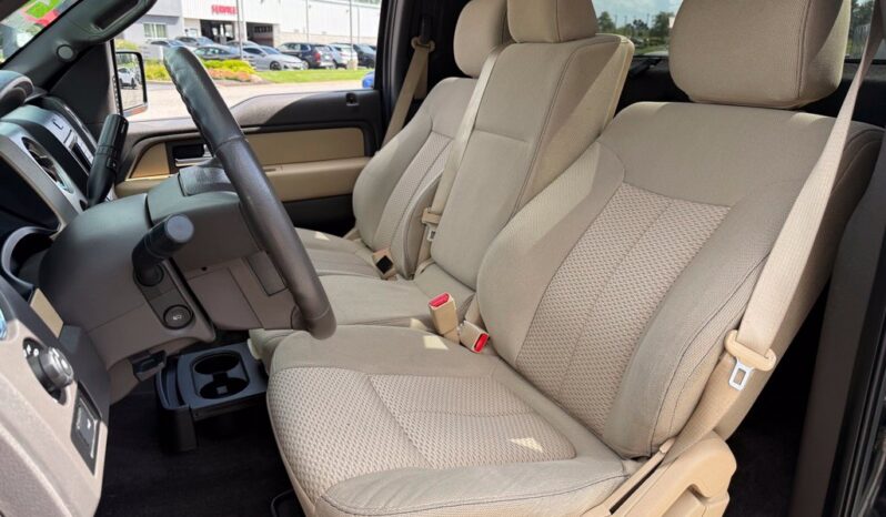 
								Ford F-150 full									