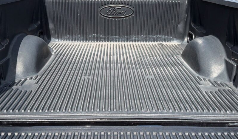 
								Ford F-150 full									