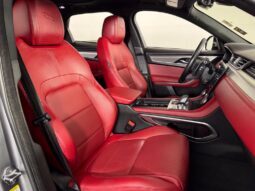 
										Jaguar F-PACE full									