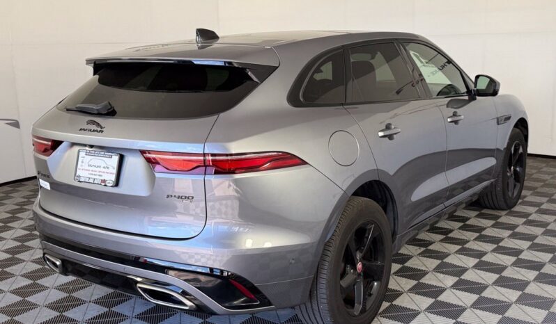 
								Jaguar F-PACE full									