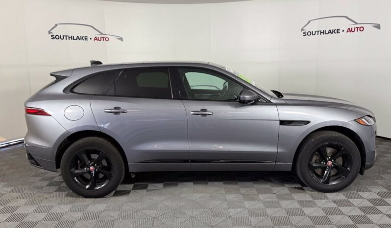
								Jaguar F-PACE full									