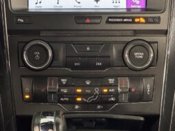 
										Ford Explorer full									