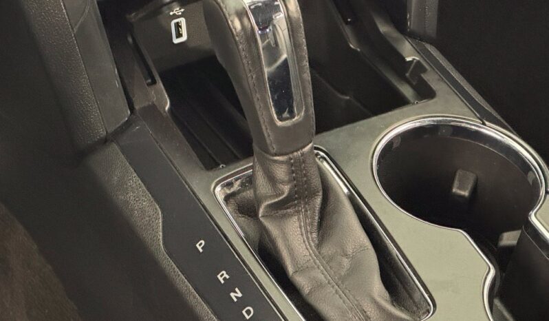 
								Ford Explorer full									