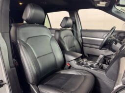 
										Ford Explorer full									