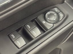 
										Chevrolet Silverado 1500 full									
