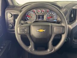 
										Chevrolet Silverado 1500 full									