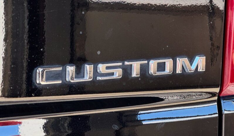 
								Chevrolet Silverado 1500 full									