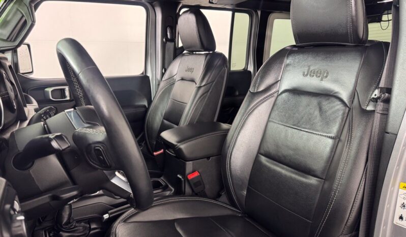 
								Jeep Wrangler full									