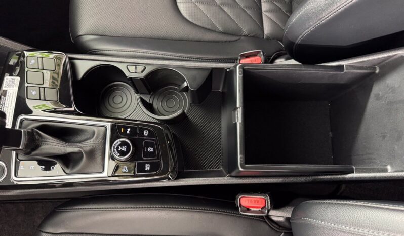
								Kia Sportage full									