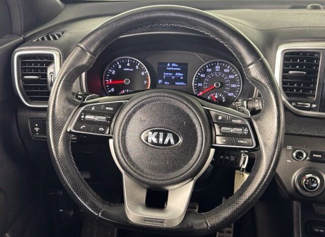 
								Kia Sportage full									