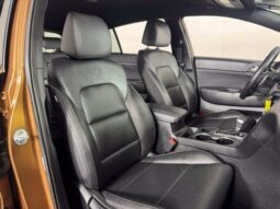 
										Kia Sportage full									