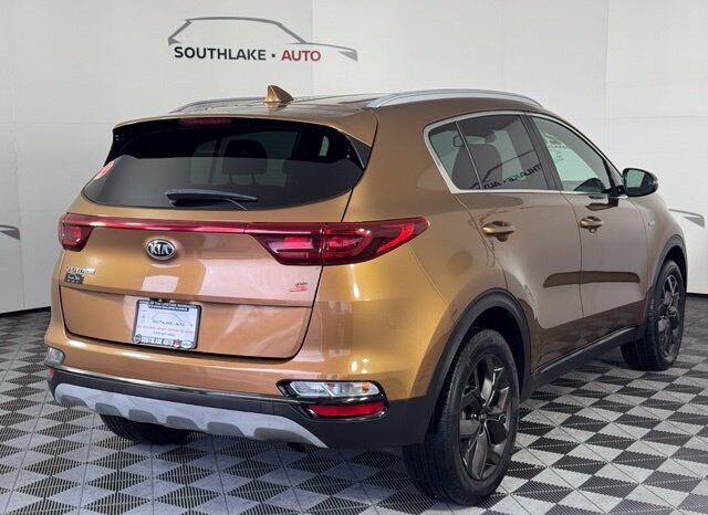 
								Kia Sportage full									