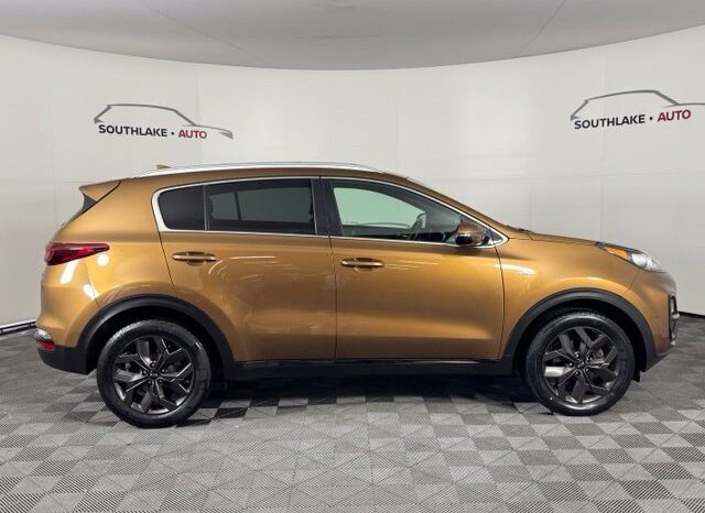 
								Kia Sportage full									