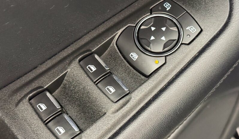 
								Ford Edge full									