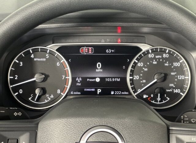 
								Nissan Rogue full									