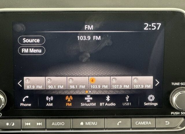
								Nissan Rogue full									