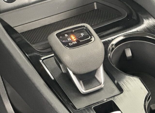 
								Nissan Rogue full									