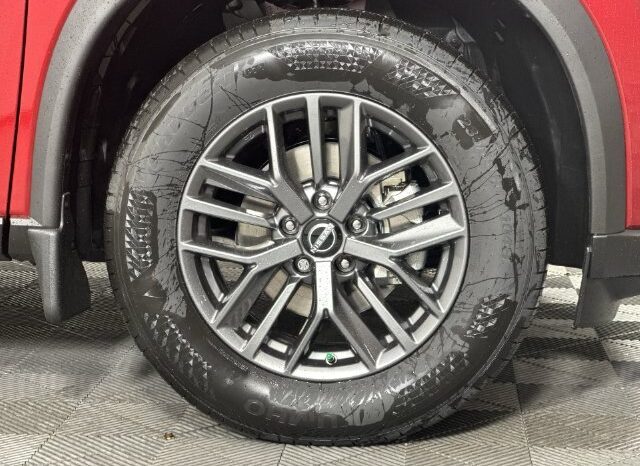
								Nissan Rogue full									