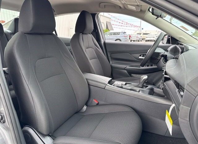 
								Nissan Sentra full									