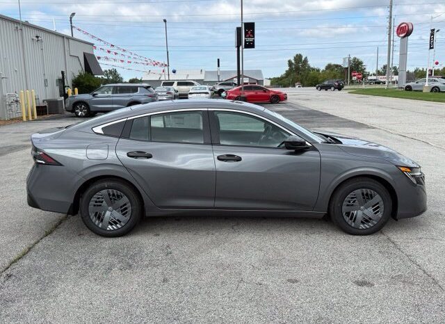 
								Nissan Sentra full									
