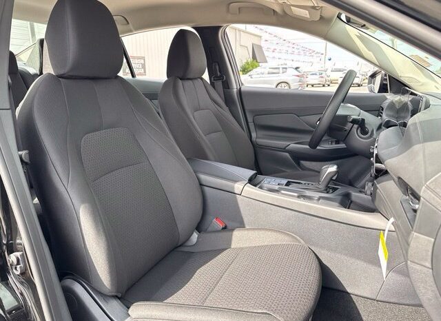 
								Nissan Sentra full									
