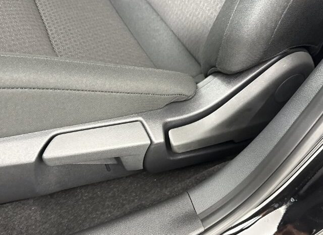 
								Nissan Sentra full									