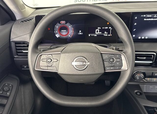 
								Nissan Sentra full									