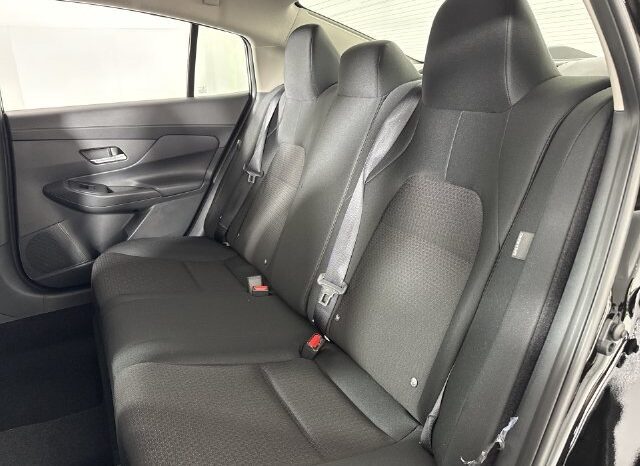 
								Nissan Sentra full									