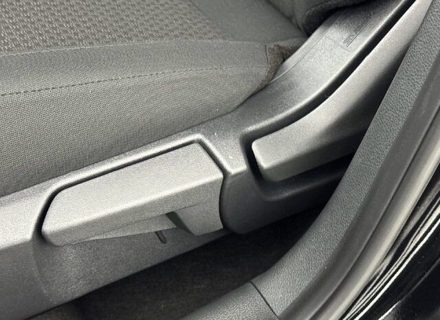 
								Nissan Kicks full									