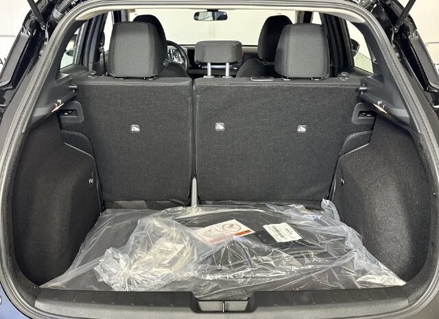 
								Nissan Kicks full									