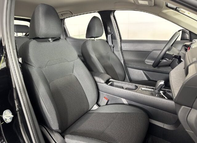 
								Nissan Kicks full									