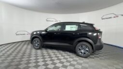 
										Nissan Kicks full									