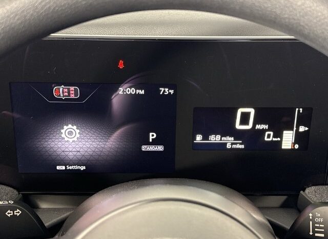 
								Nissan Kicks full									
