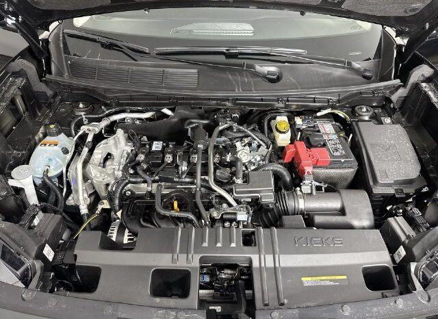 
								Nissan Kicks full									