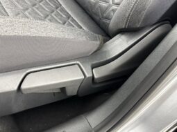 
										Nissan Kicks full									