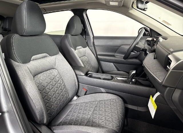 
								Nissan Kicks full									