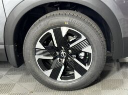 
										Nissan Kicks full									