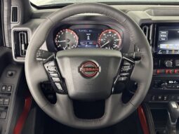 
										Nissan Frontier full									