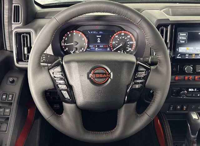 
								Nissan Frontier full									